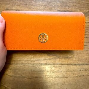 Tory Burch Saffiano Leather Suede Sunglasses Orange Case